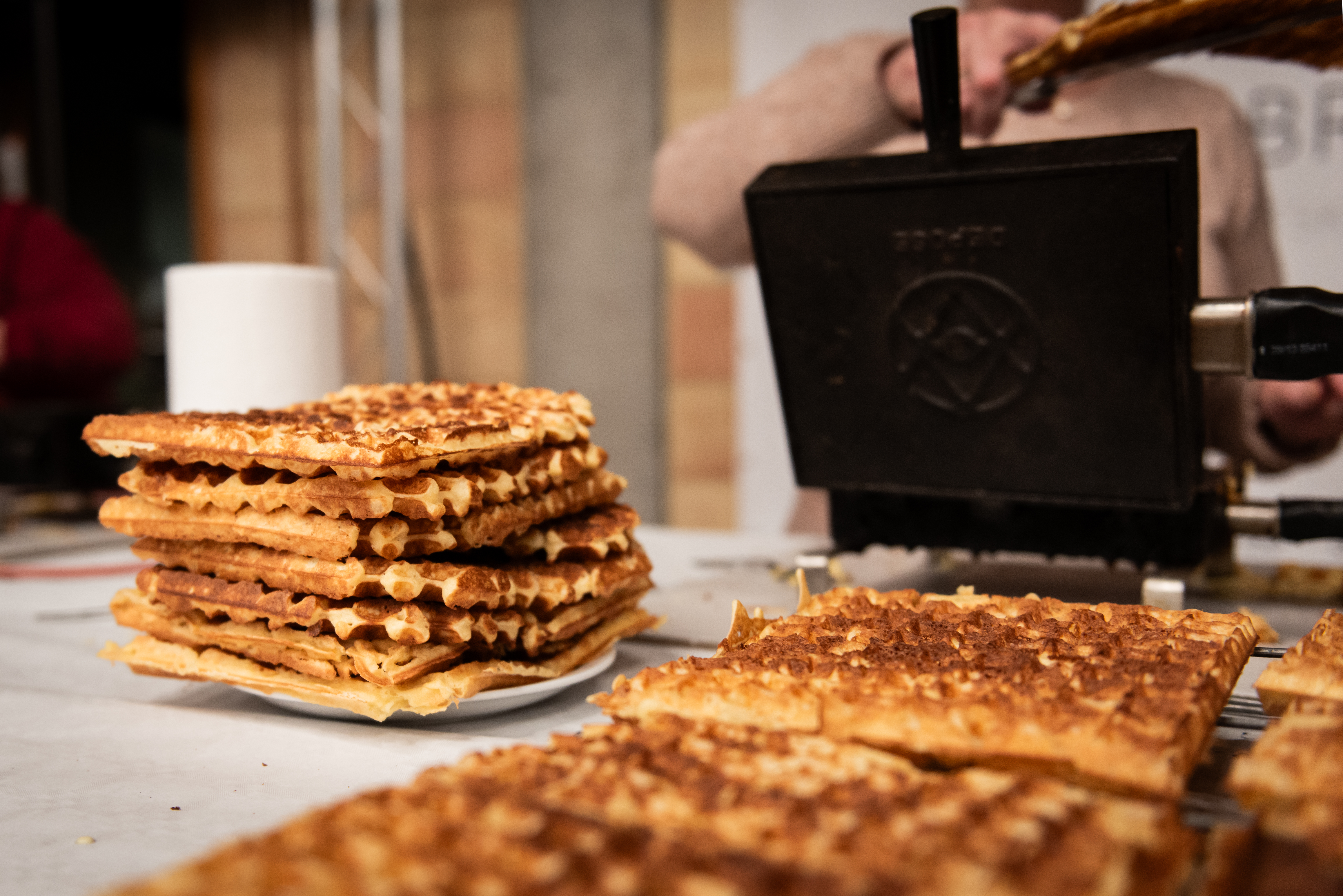 Verse wafels bij wafelijzer
